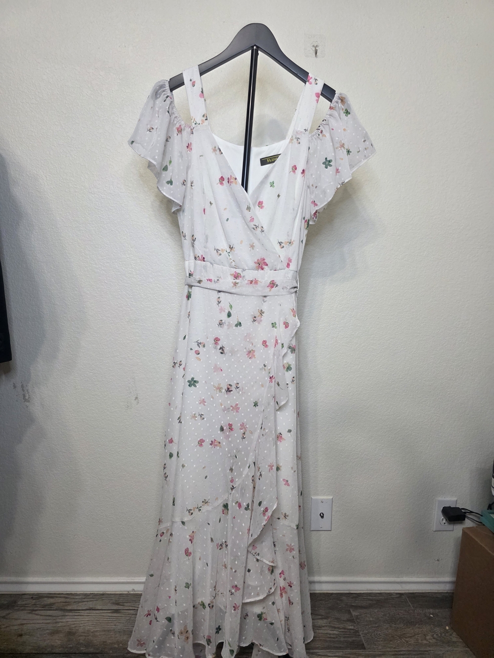 Melonie T White Floral Cold-Shoulder Dotted Swiss Maxi Wrap Dress - Size 10